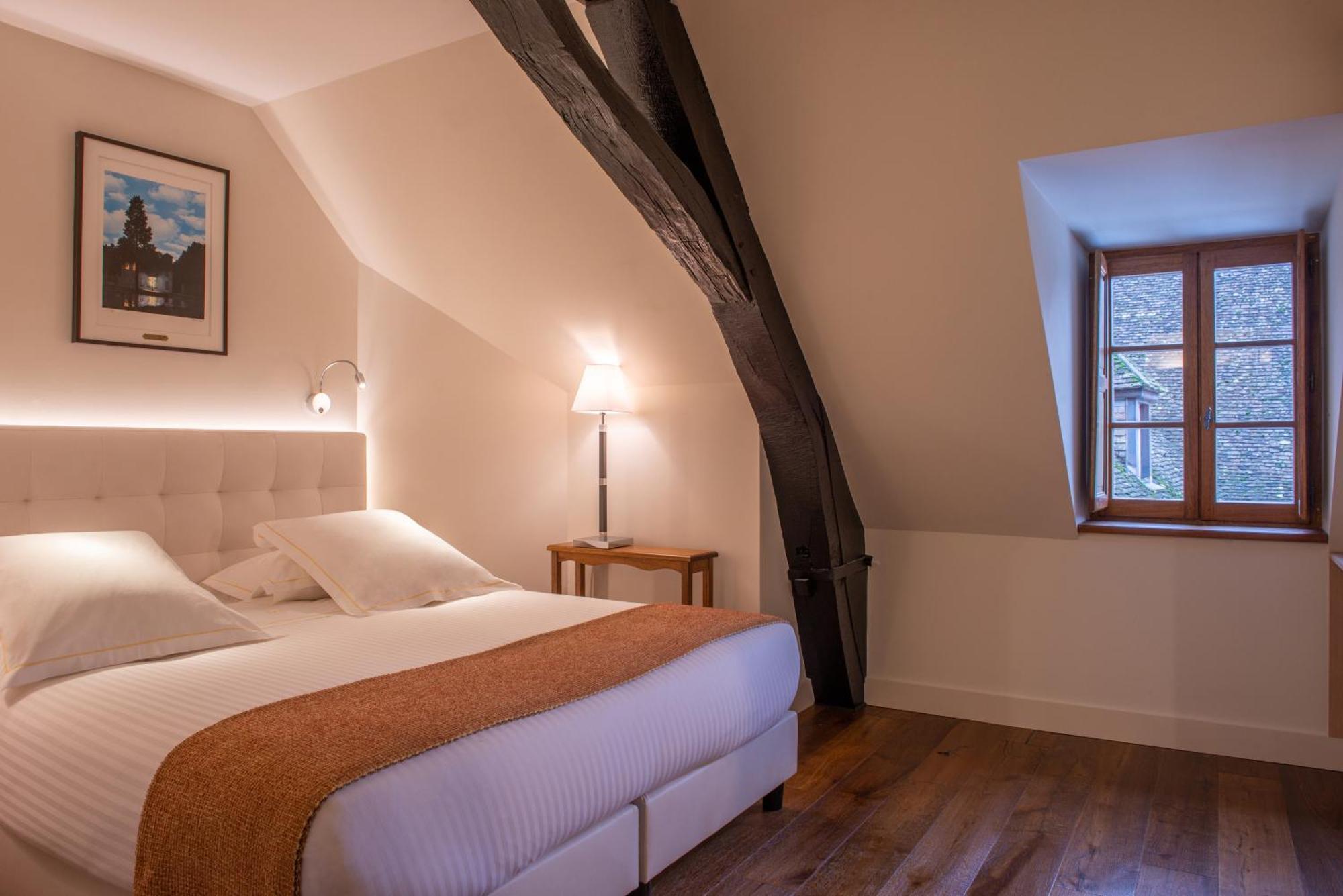 L'hotel Hotel 5*